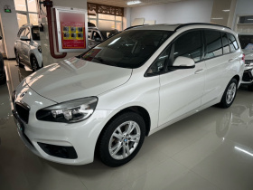宝马2系多功能旅行车 2015款 218i 领先型