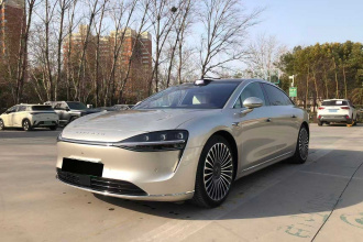 鸿蒙智行 享界S9 2024款 纯电 Ultra 后驱长航旗舰版