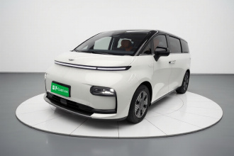 吉利银河 翼真L380 2024款 140度 6座 四驱Ultra