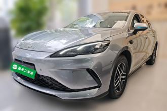 比亚迪 海豹05 DM-i 2025款 DM-i 智驾版 120KM旗舰型