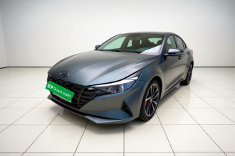 现代 伊兰特 2022款 1.5L CVT 20周年纪念款