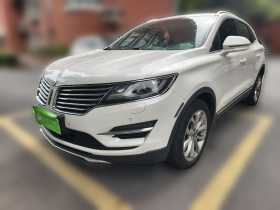 林肯MKC 2017款 2.0T 四驱尊雅版