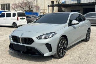 宝马2系 2025款 225L M运动套装