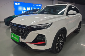 长安欧尚X7 PLUS 2023款 畅享版 1.5T自动尊贵型 7座