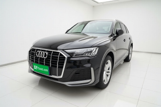 奥迪Q7 2021款 45 TFSI quattro S line运动型