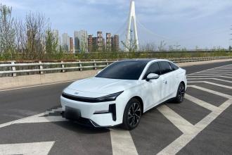 吉利银河 银河L6 2024款 125km 创想版