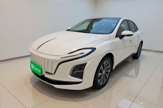 红旗E-QM5 2022款 431km 充电乐享版