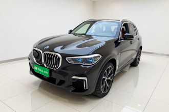 宝马X5 2022款 改款 xDrive 40Li M运动套装