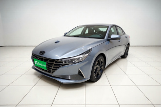 现代 伊兰特 2022款 1.5L CVT LUX黑骑士限量版