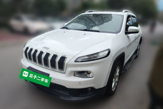 Jeep 自由光 2016款 2.0L 优越版
