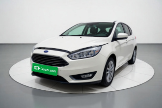 福特 福克斯 2017款 三厢 EcoBoost 180 自动精英型