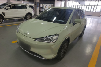 哪吒汽车 哪吒V 2022款 潮 400 Lite