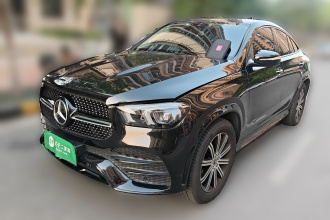 奔驰GLE 2022款 改款 GLE 350 4MATIC 轿跑SUV 豪华型