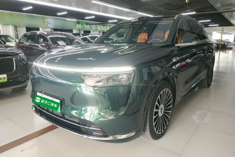 鸿蒙智行 问界M8 2025款 增程 Ultra版 53.4kWh 6座版 (192线激光雷达）