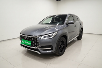 比亚迪 宋PLUS 2020款 1.5T 自动豪华型