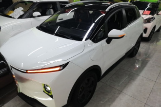 吉利几何E萤火虫 2022款 401KM 玲珑虎 4座