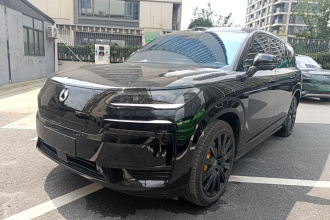 腾势N9 2025款 旗舰型