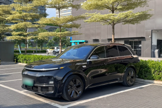 理想汽车 理想L8 2023款 Pro
