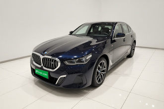 宝马i5 2024款 eDrive 35L 尊享型 M运动套装