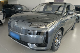 腾势N9 2025款 尊荣型