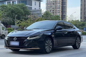 日产 天籁 2024款 2.0L SV 黑金版