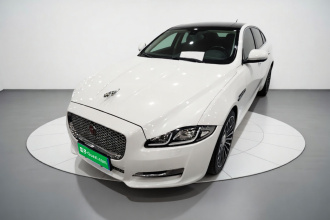 捷豹XJ 2016款 XJL 3.0 SC 两驱典雅商务版