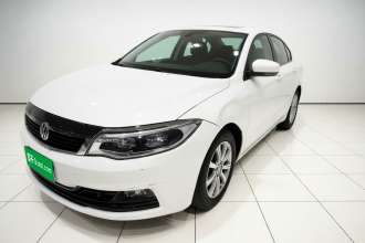 观致3 2016款 三厢 1.6L 自动致悦型