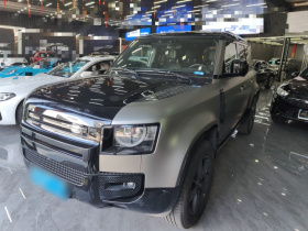 路虎卫士 2025款 110 3.0T P400 X