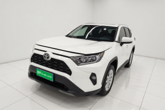 丰田 RAV4荣放 2021款 2.0L CVT四驱风尚版