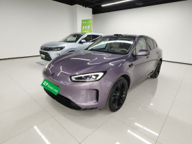 鸿蒙智行 问界M5 2025款 增程   Ultra 四驱版