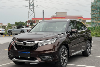 本田 冠道 2017款 370TURBO 四驱尊享版
