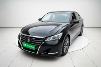 丰田 皇冠 2018款 2.0T 运动版