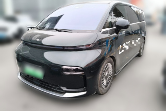 吉利银河 翼真L380 2025款 805km旗舰版四驱