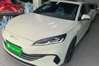 比亚迪 海豹06新能源 2024款 DM-i 120KM尊享型