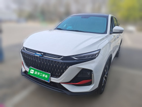 长安欧尚X7 PLUS 2023款 畅享版 1.5T自动智享型 7座