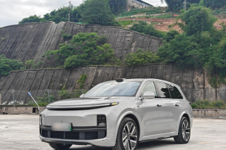 理想汽车 理想L9 2024款 Ultra