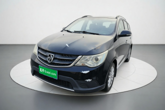 宝骏730 2014款 1.5L 手动标准型 7座