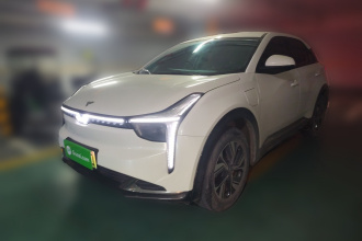 哪吒汽车 哪吒U 2022款 智400 三元锂