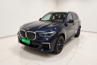 宝马X5 2022款 xDrive 30Li 尊享型M运动套装