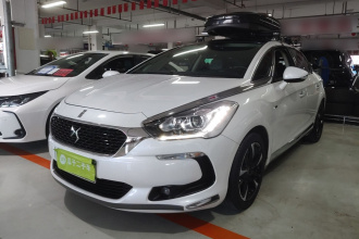 DS 5 2015款 1.6T 豪华版THP160