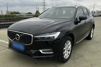 沃尔沃XC60 2021款 T5 四驱智逸豪华版