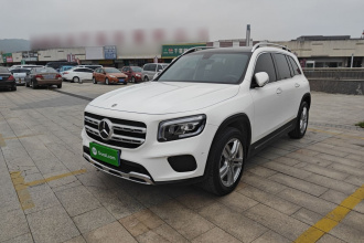 奔驰GLB 2022款 GLB 220 动感型