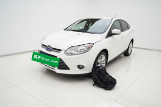 福特 福克斯 2012款 两厢 1.6L 自动舒适型