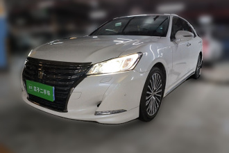 丰田 皇冠 2018款 2.0T 运动版