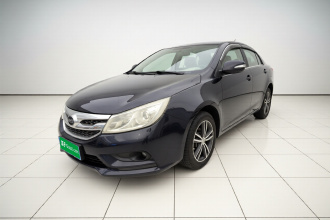 比亚迪 速锐 2015款 改款 1.5L 自动豪华型