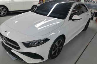 奔驰A级 2023款 A 200 L 时尚型