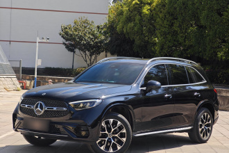 奔驰GLC 2024款  改款 GLC 260 L 4MATIC 豪华型 5座