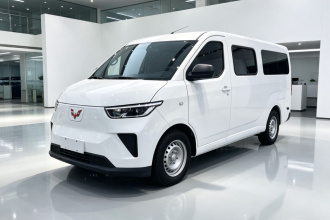 五菱汽车 五菱扬光 2025款 400km 客车版舒适型