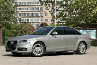 奥迪A4L 2016款 35 TFSI 典藏版 S line舒适型