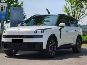 领克900 2025款 1.5T Ultra